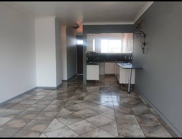 3 BEDROOM APARTMENT FOR SALE IN ALLEN GROVE